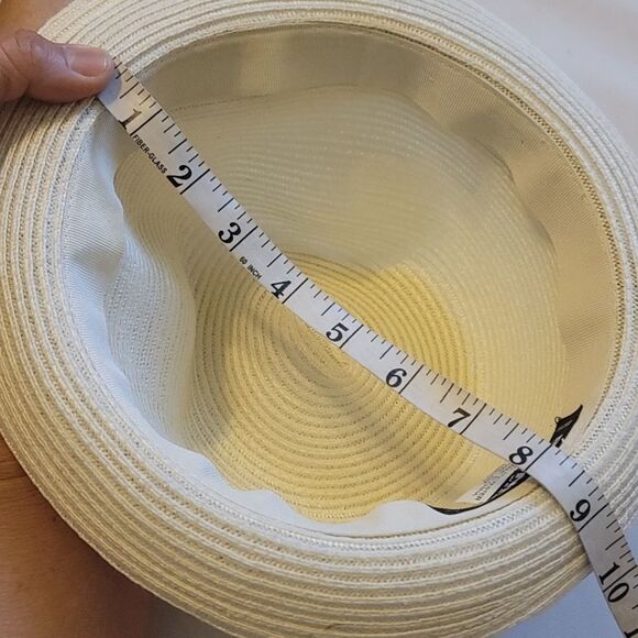 - Broner fedora hat. - Picture 3 of 4